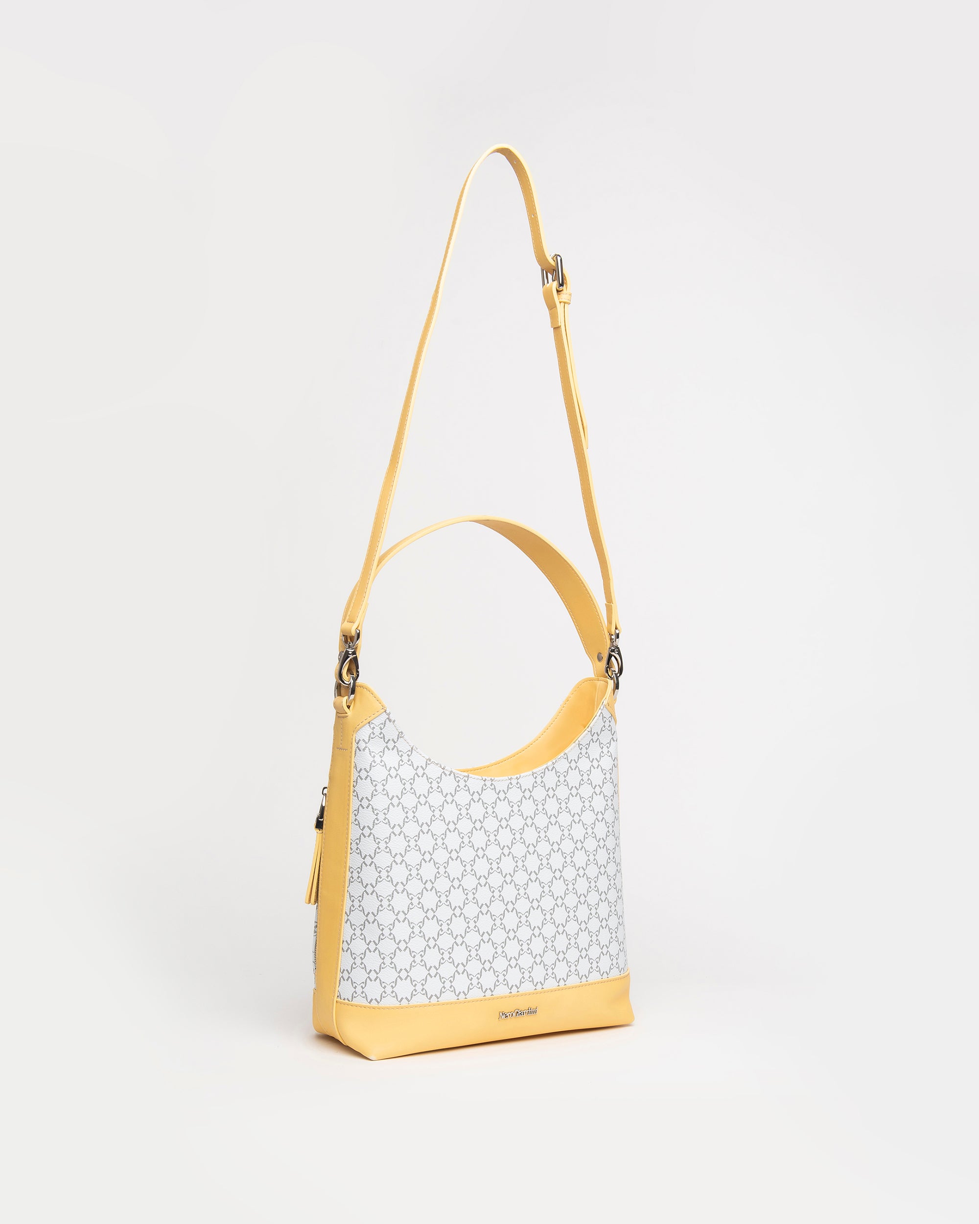  Damen-Schultertasche aus technischem Material
