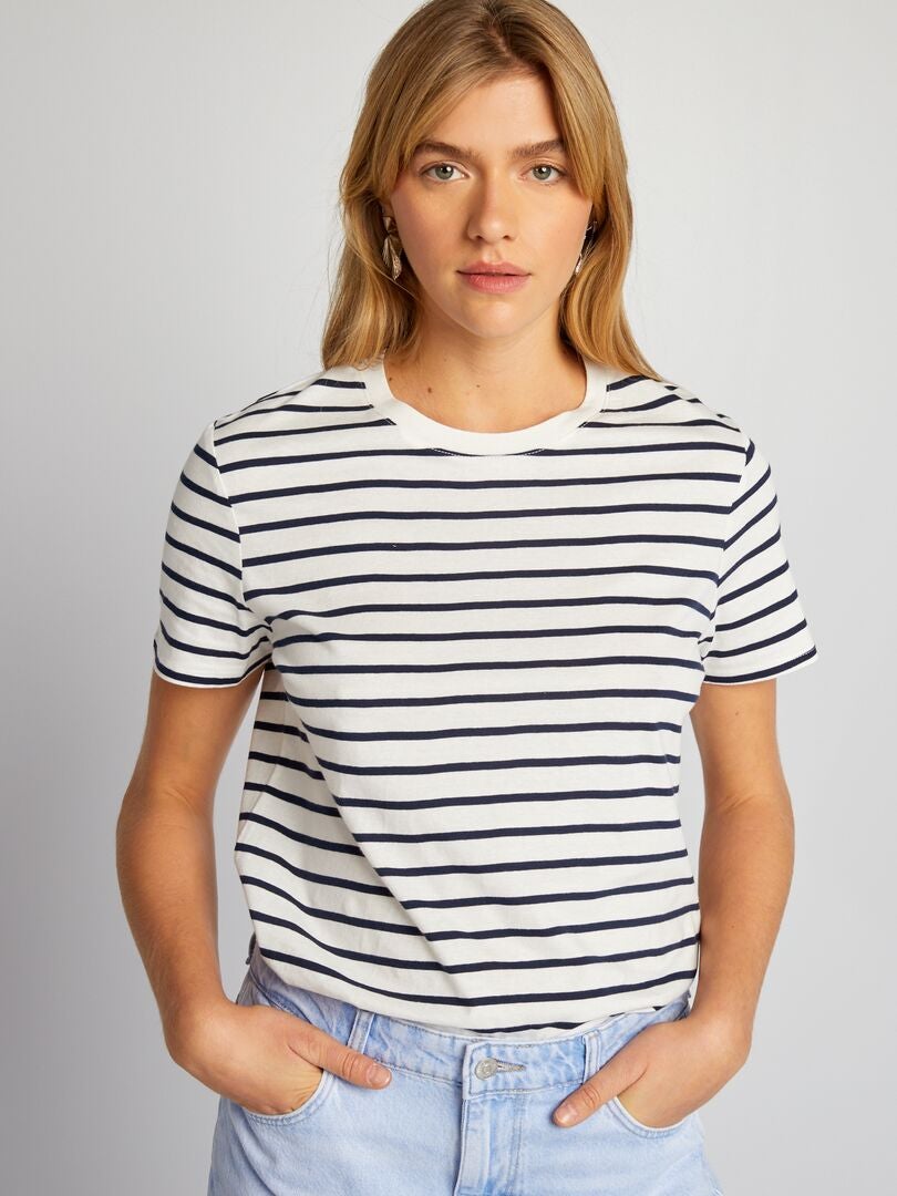 Camiseta 'Corações' - BRANCA