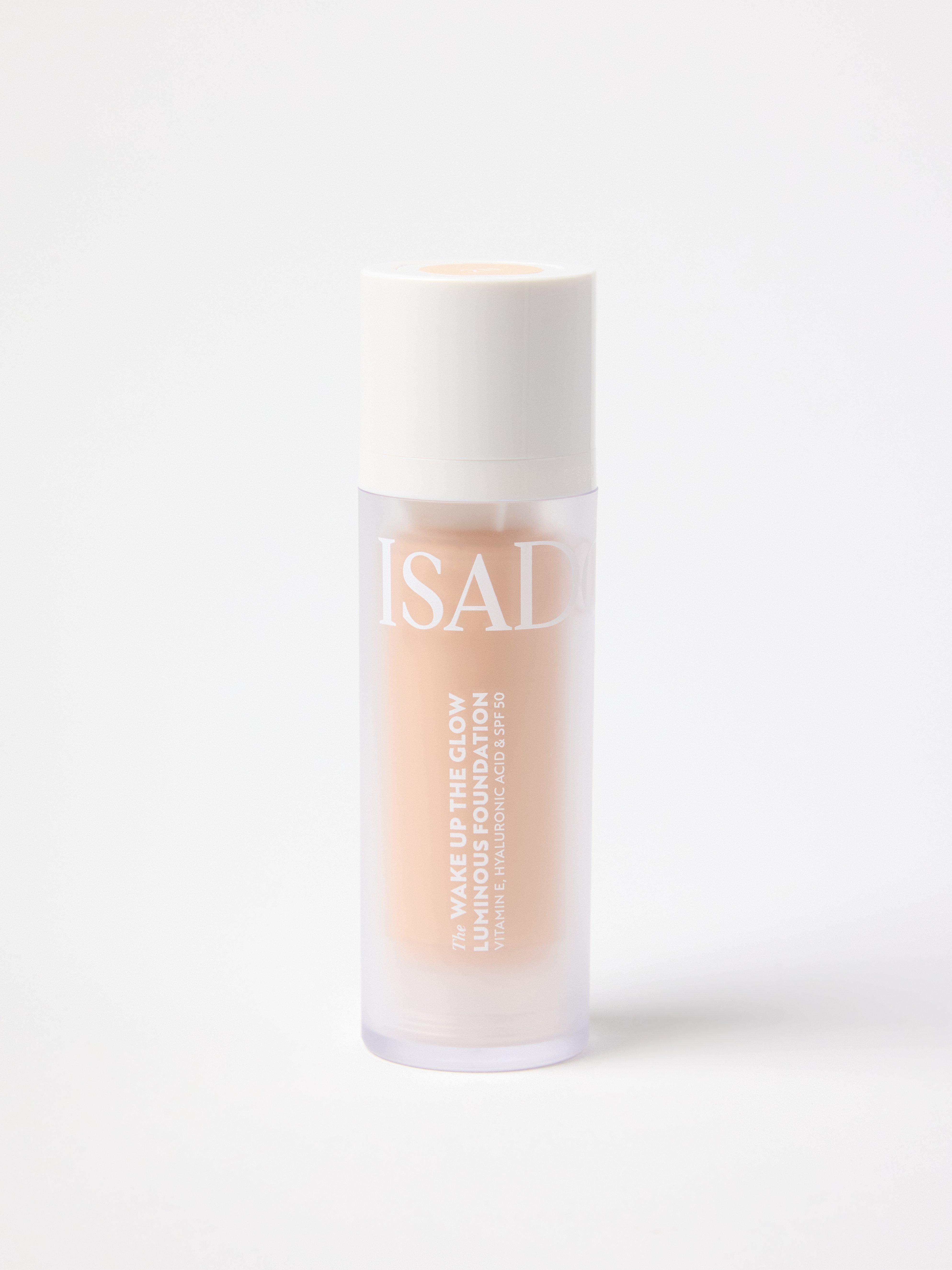 ISADORA The Wake Up the Glow Luminous Foundation