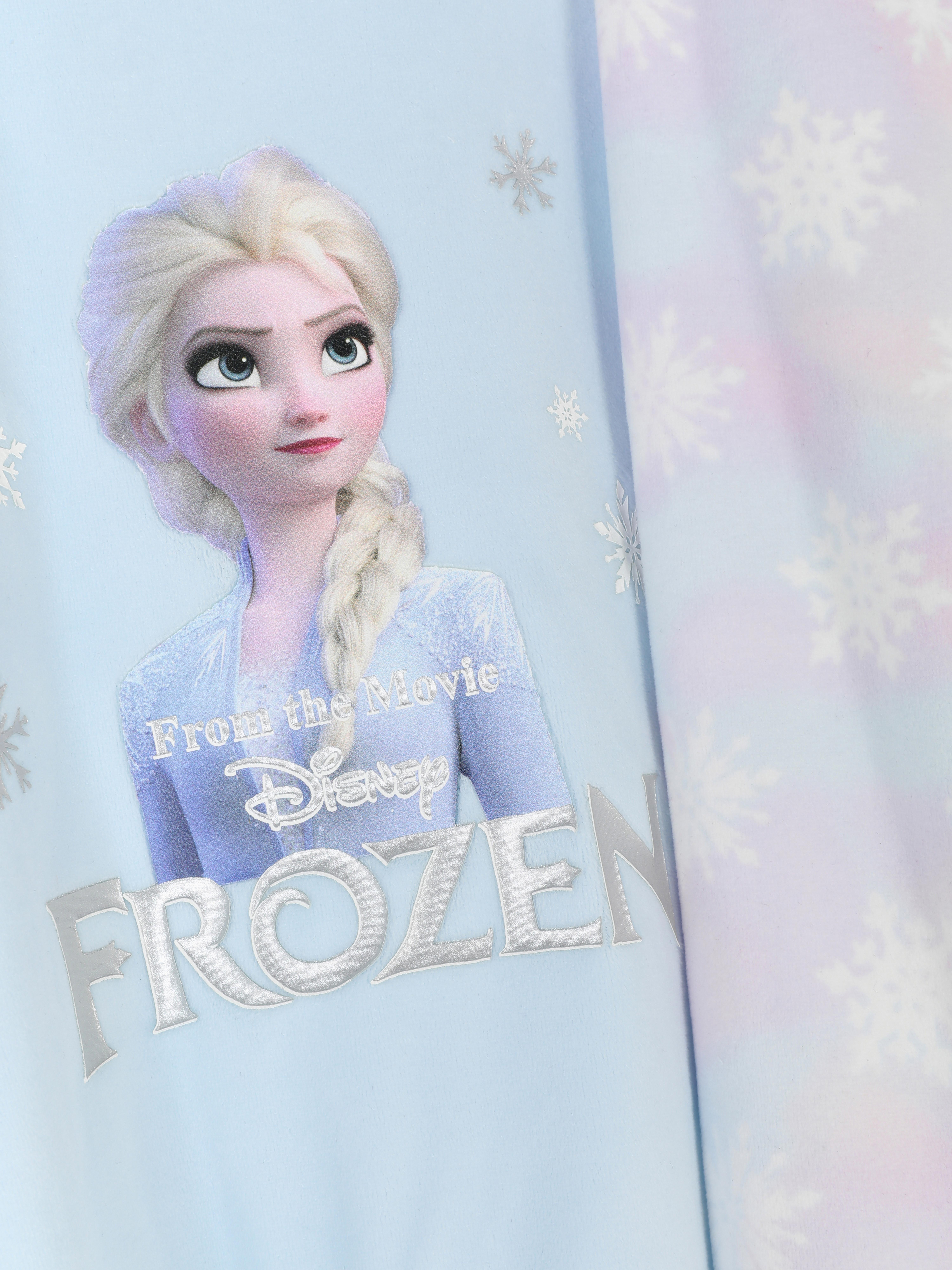 Pijamale moi cu tema Frozen de la Disney. Pijamale moi din fleece cu o notă Disney? Sună bine!