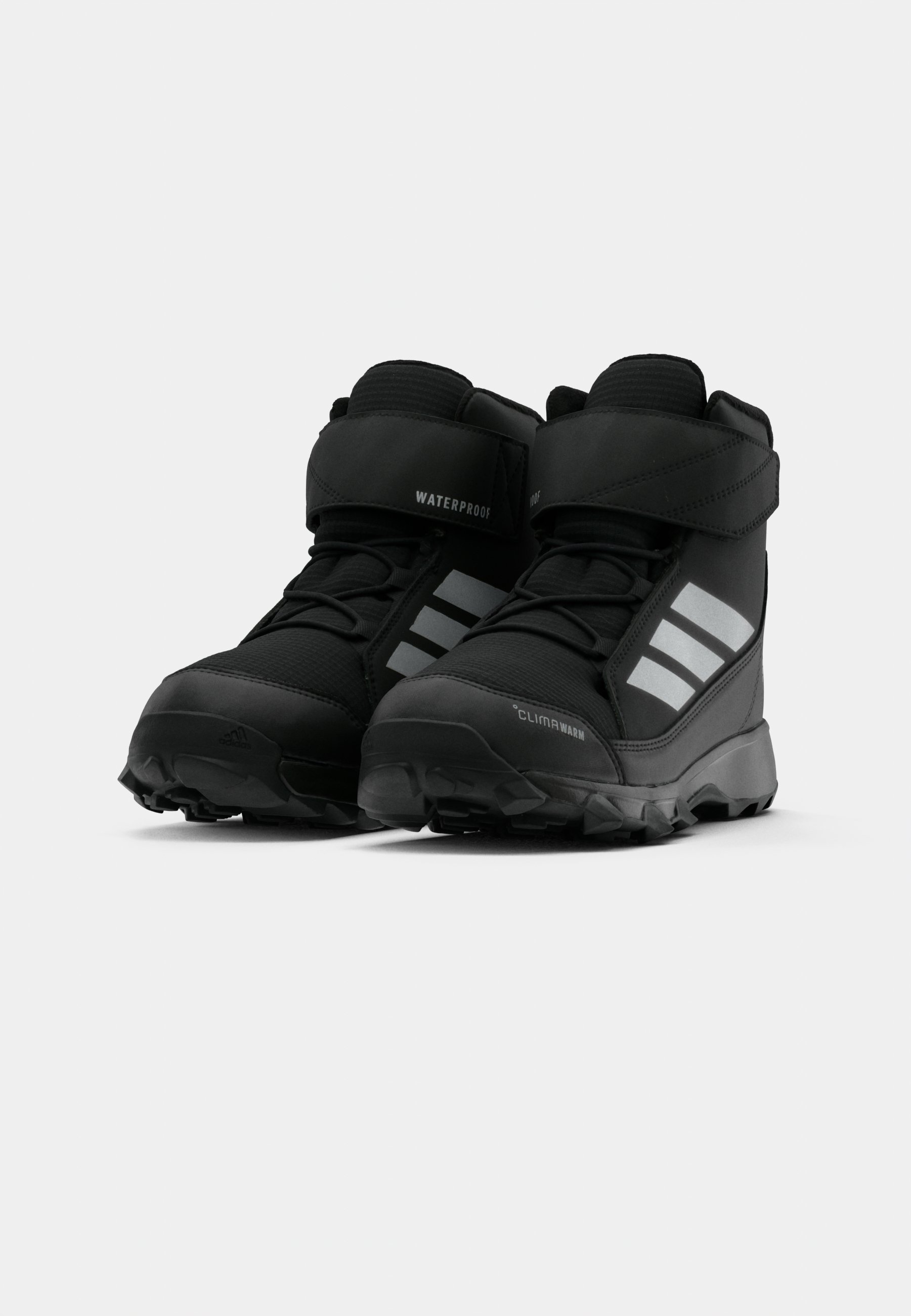 Adidas Terrex UNISEX - Winterlaarzen - tweedehands in de kleuren turquoise/mat zilver/kernzwart