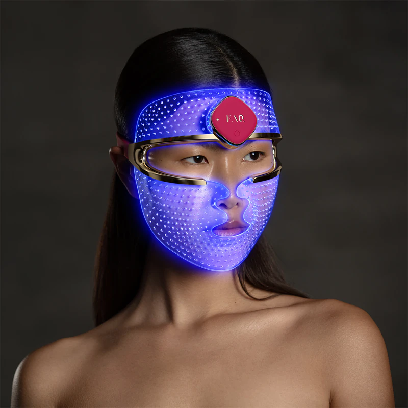 FOREO FAQ™ 201 Ultralehká silikonová RGB LED maska na obličej