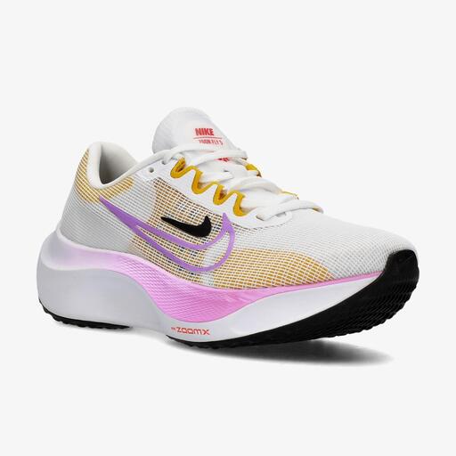  Nike Zoom Fly 5