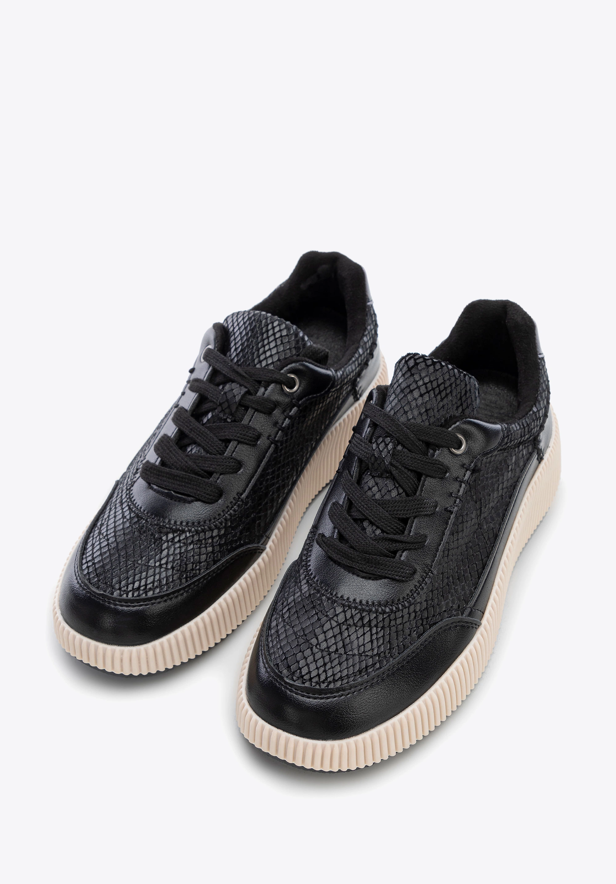 Damskie sneakersy z ekoskóry czarne