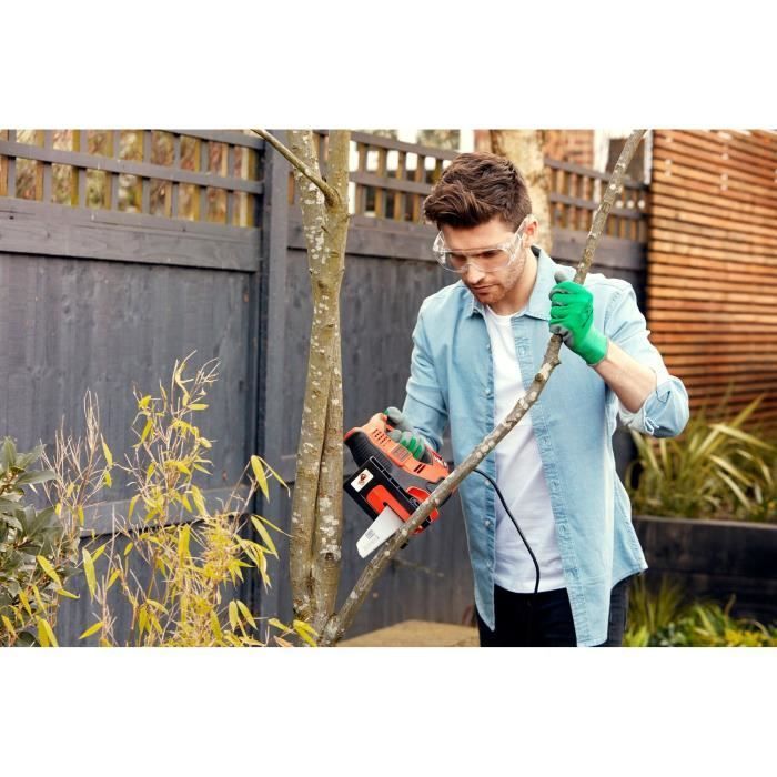 Scie à main filaire - BLACK+DECKER - RS890K-QS - 500W - course 23mm - avec coffret et 3 lames