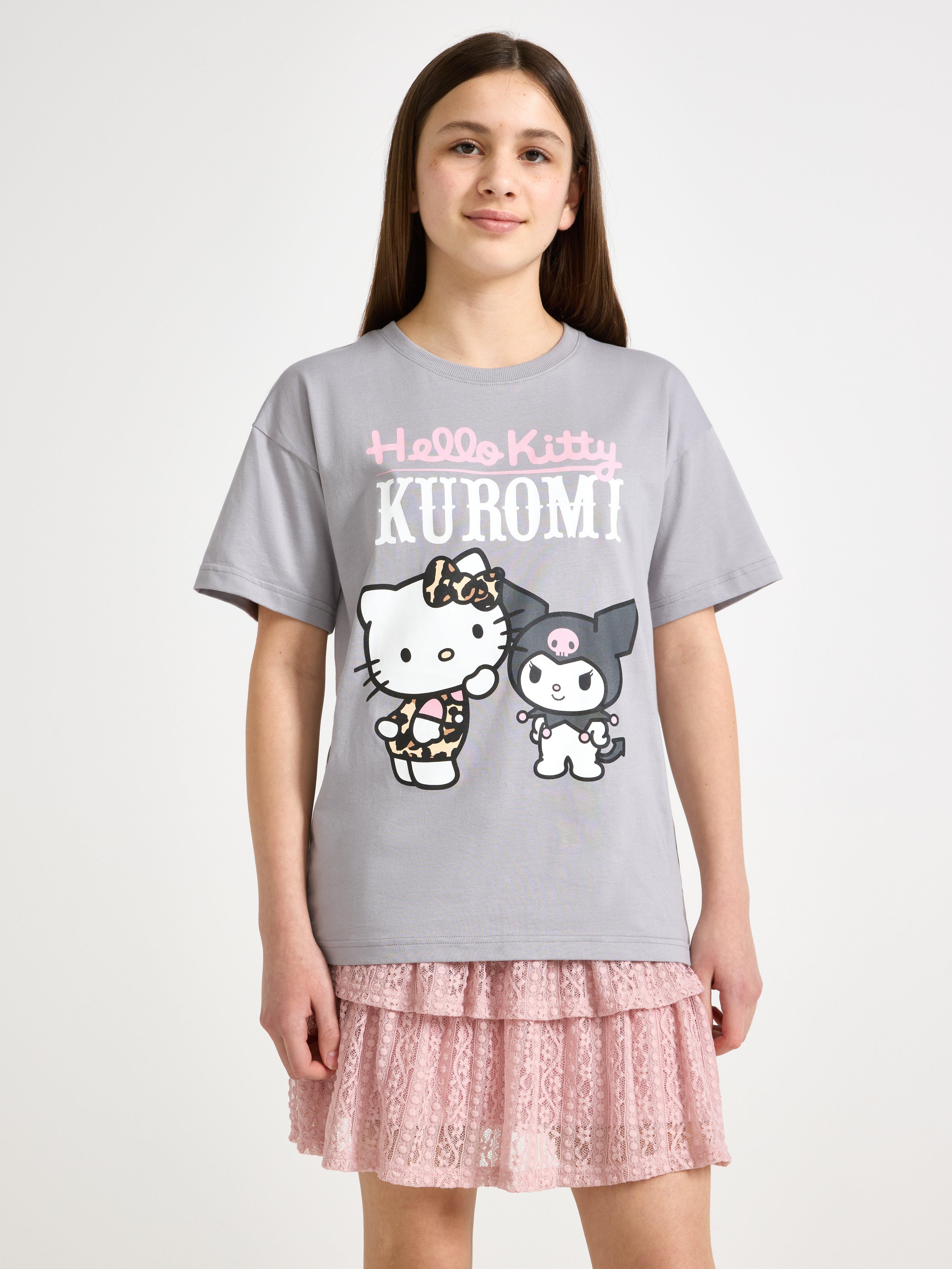 Camiseta gris de Hello Kitty y sus amigos