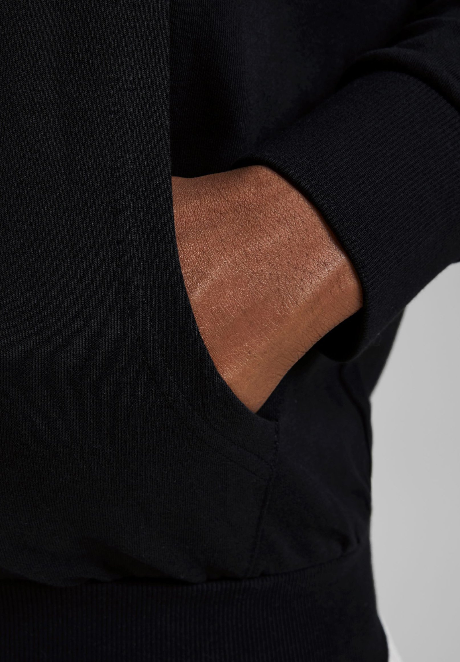 Felpa con zip Jack & Jones - nera