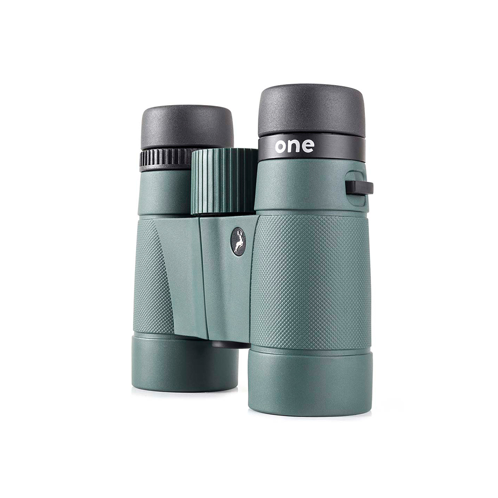 Un binoclu Delta Optical 10x32