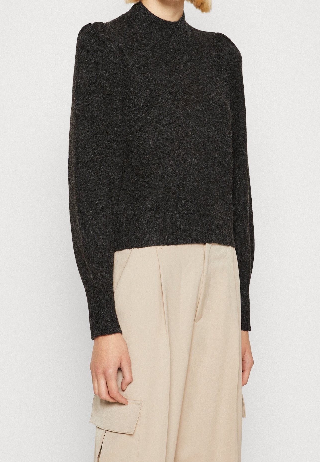 Sweter Vero Moda - czarny