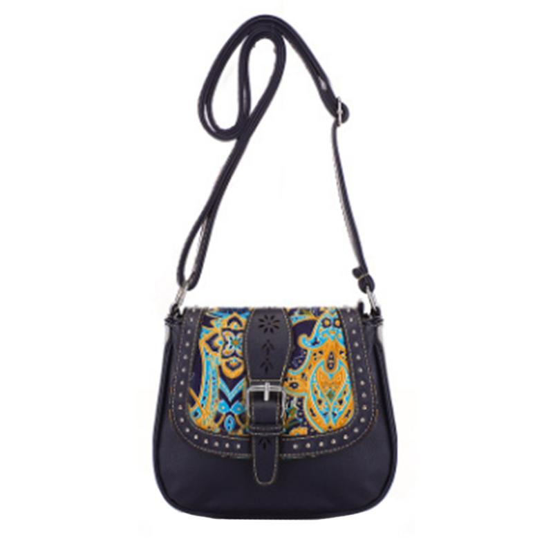 Sac bandoulière tendance pour femme en cuir PU, style ethnique vintage, avec bandoulière ajustable.