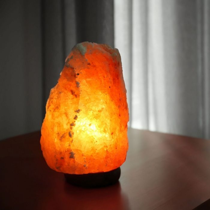 Himalayan Salt Lamp (4-6 kg) - 100% Natural Material - Hand-Carved - Cable and Bulb Included - Zen'Light
