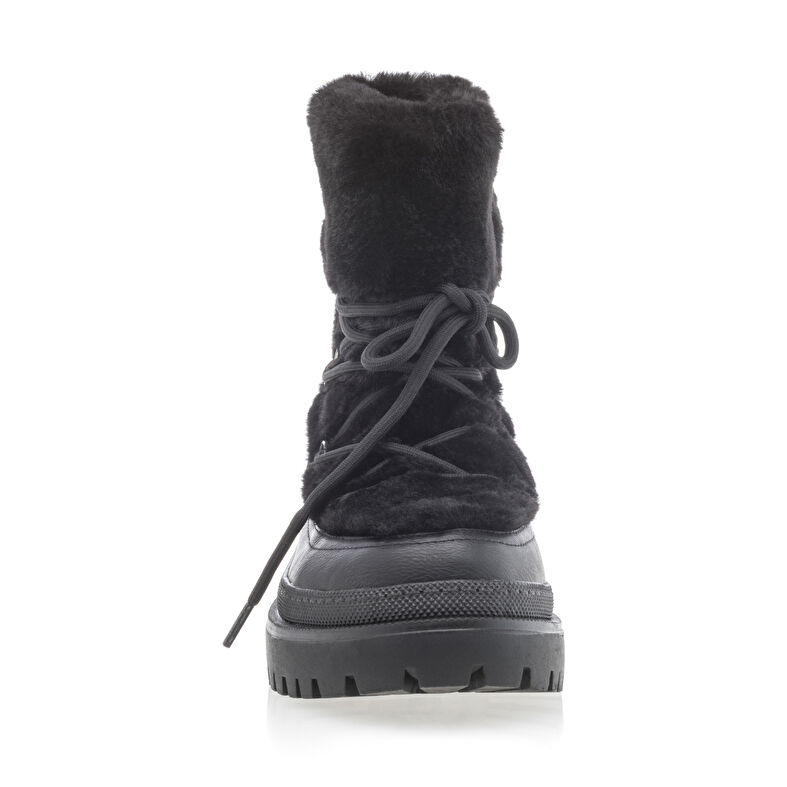 Schwarze Damenstiefel / Stiefeletten