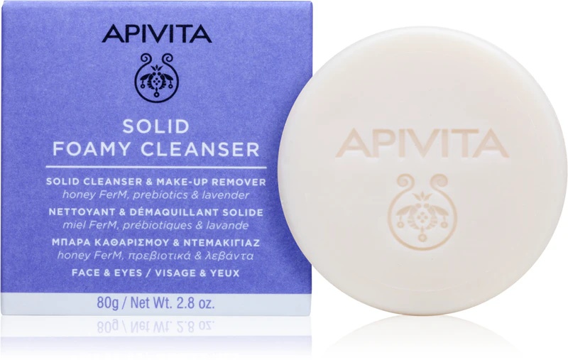 Apivita Cleansing Solid Foamy Cleanser ir mitrinošas attīrošas ziepes.