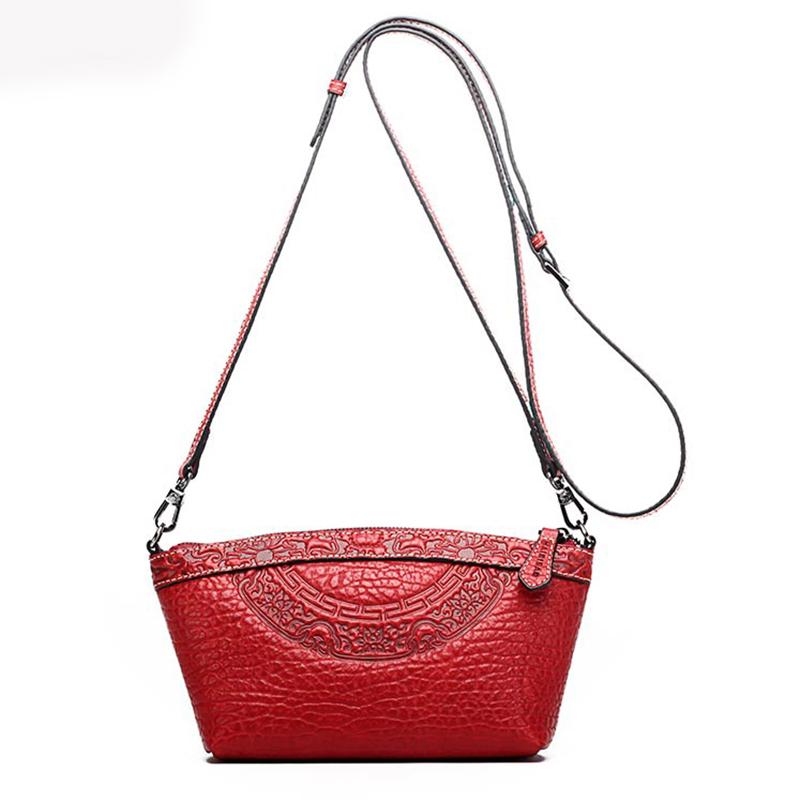 Sac bandoulière/pochette de luxe en cuir véritable gaufré, style chinois, avec poignet.