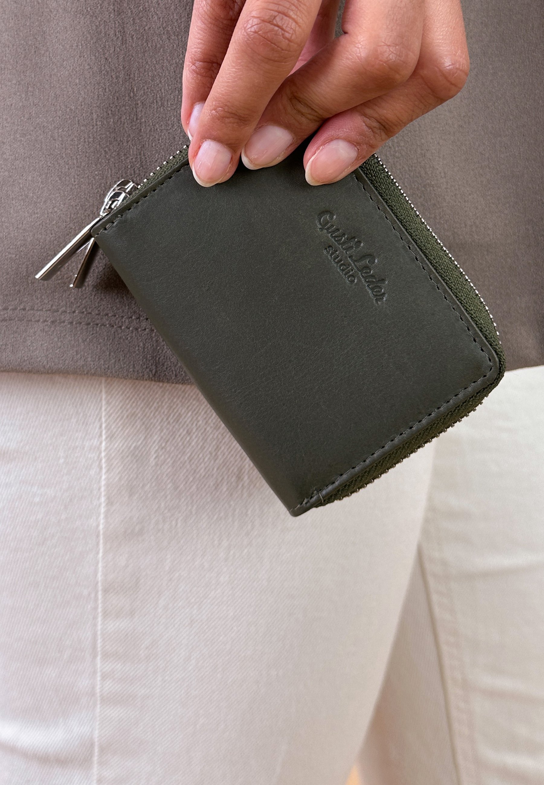 Gusti Leder DILLON - Portefeuille - green