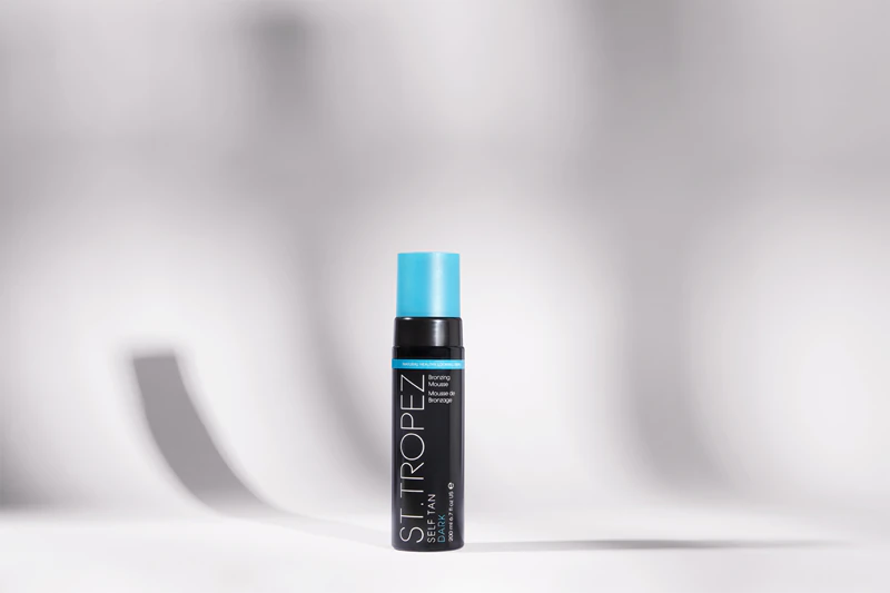 St. Tropez Self Tan Dark Espuma autobronzeadora para um bronzeado intenso