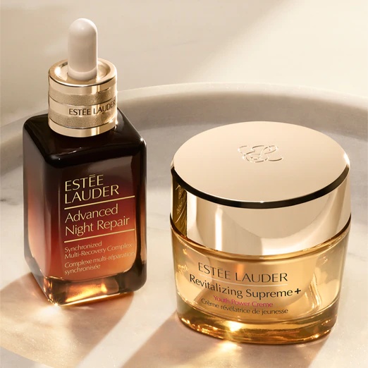 Dnevna krema za lifting in učvrstitev kože Estée Lauder Revitalizing Supreme+ Youth Power Creme za posvetlitev in glajenje kože