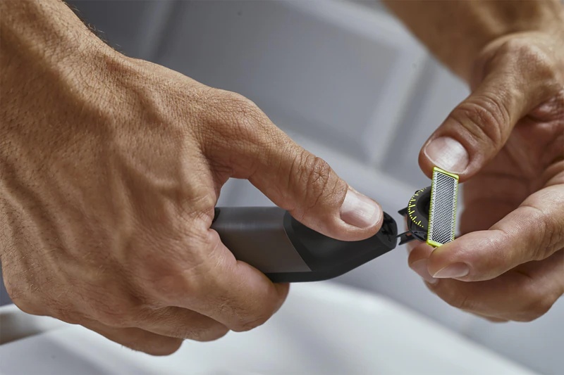 Philips OneBlade Pro 360 QP6552/30 sejas un ķermeņa trimmeris
