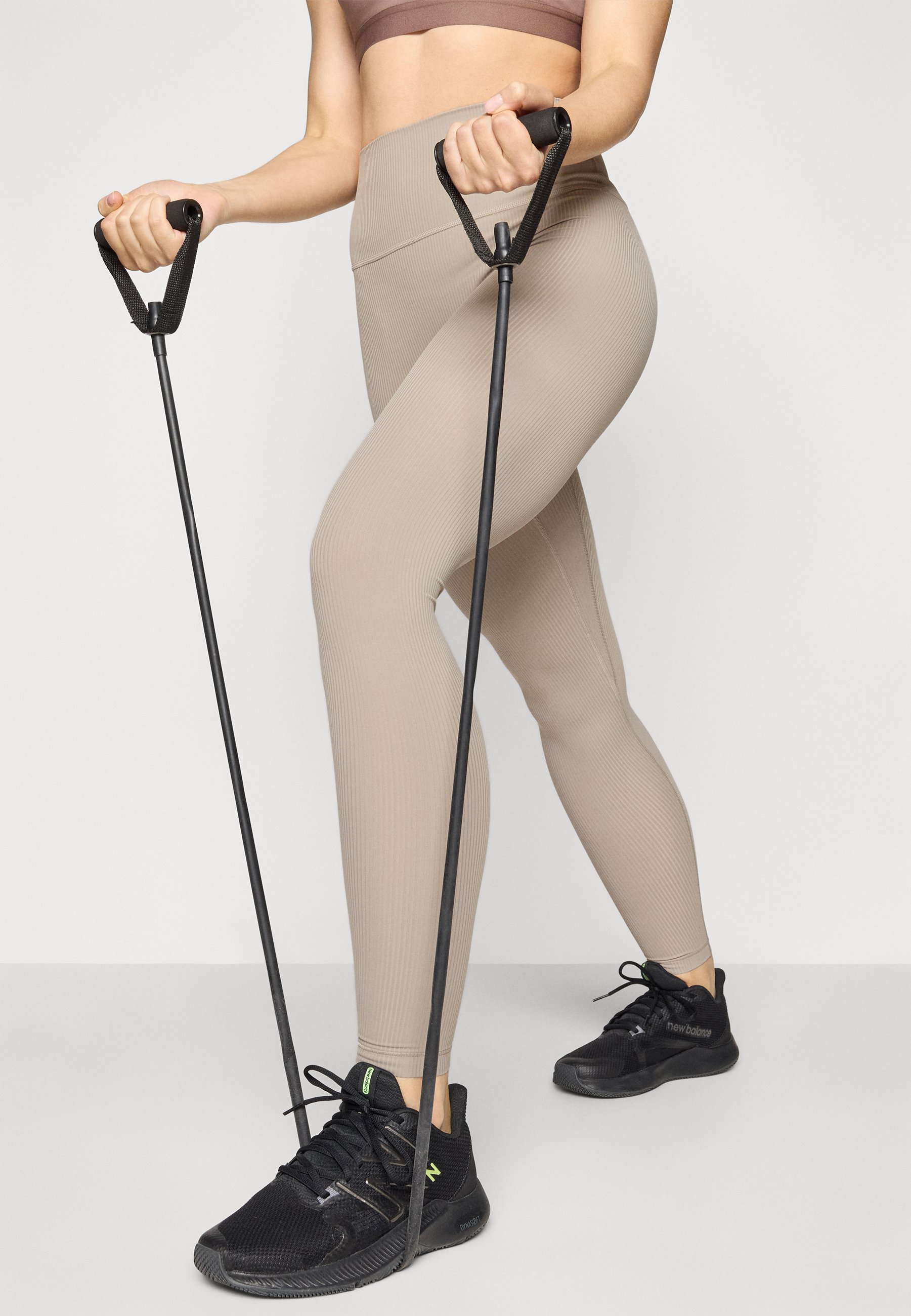 New Balance HIGH RISE LEGGING - Pajkice - arid stone