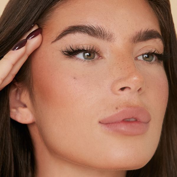 MCR Beauty Luxusní norkové umělé řasy s polovičními proužky