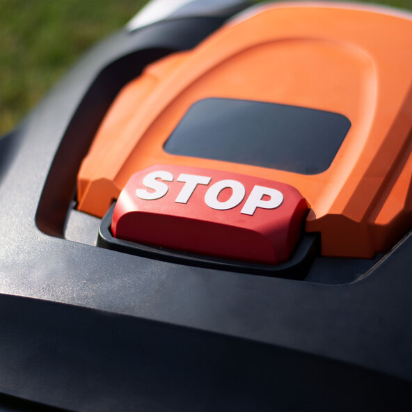 Robotic lawnmower NX60i