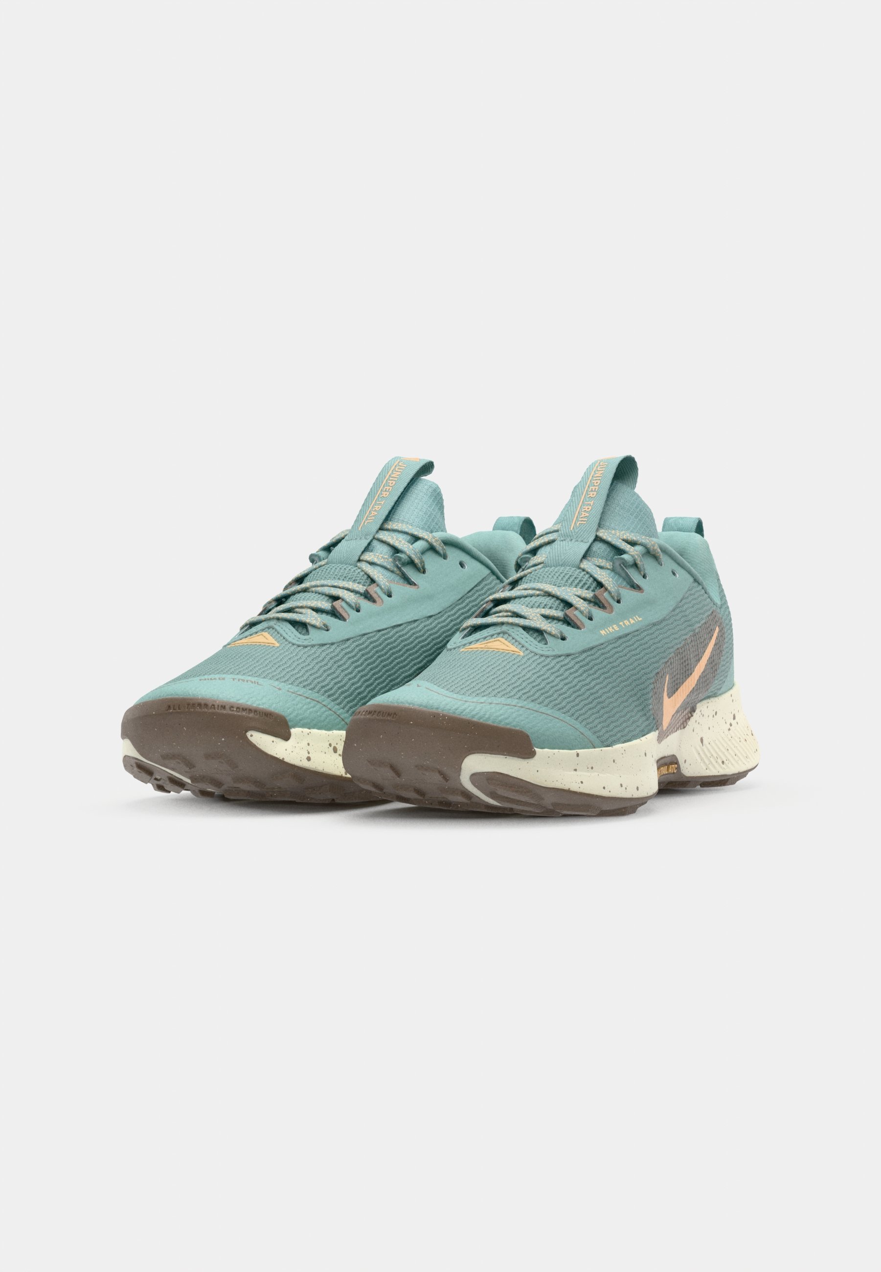 Nike Performance JUNIPER 3 - Trailrunningschoenen - cannon/orange chalk/brown/soft pearl