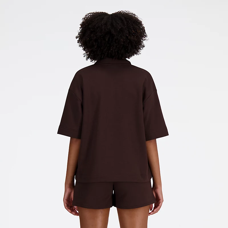 Damenbluse aus French Terry mit Kragen, linearer Heritage-Stil - SCHWARZ & KAFFEE