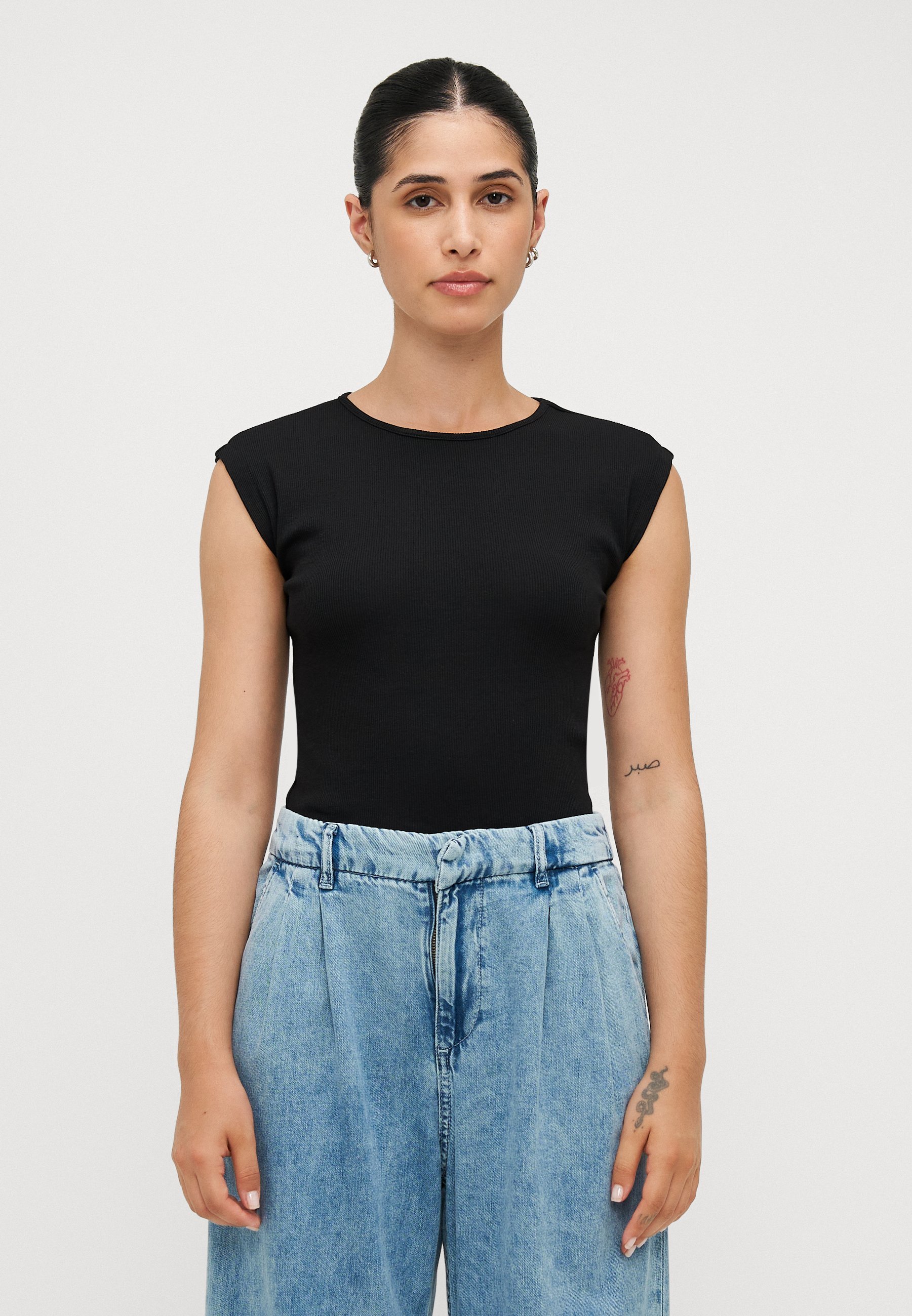 Lot de 2 t-shirts basiques Even&Odd Petite - noir et vert émeraude