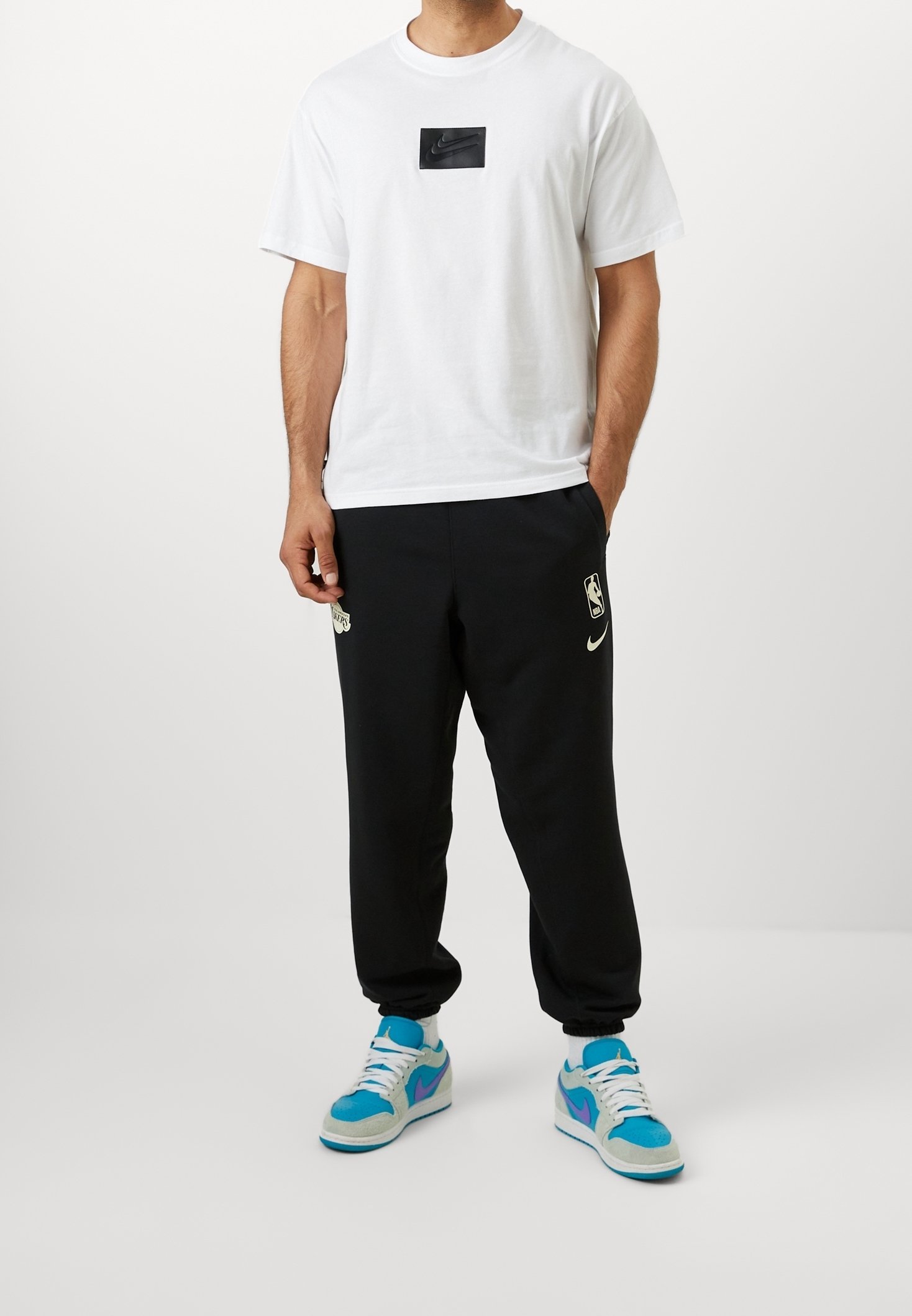 Nike Performance Print T-Shirt – weiß