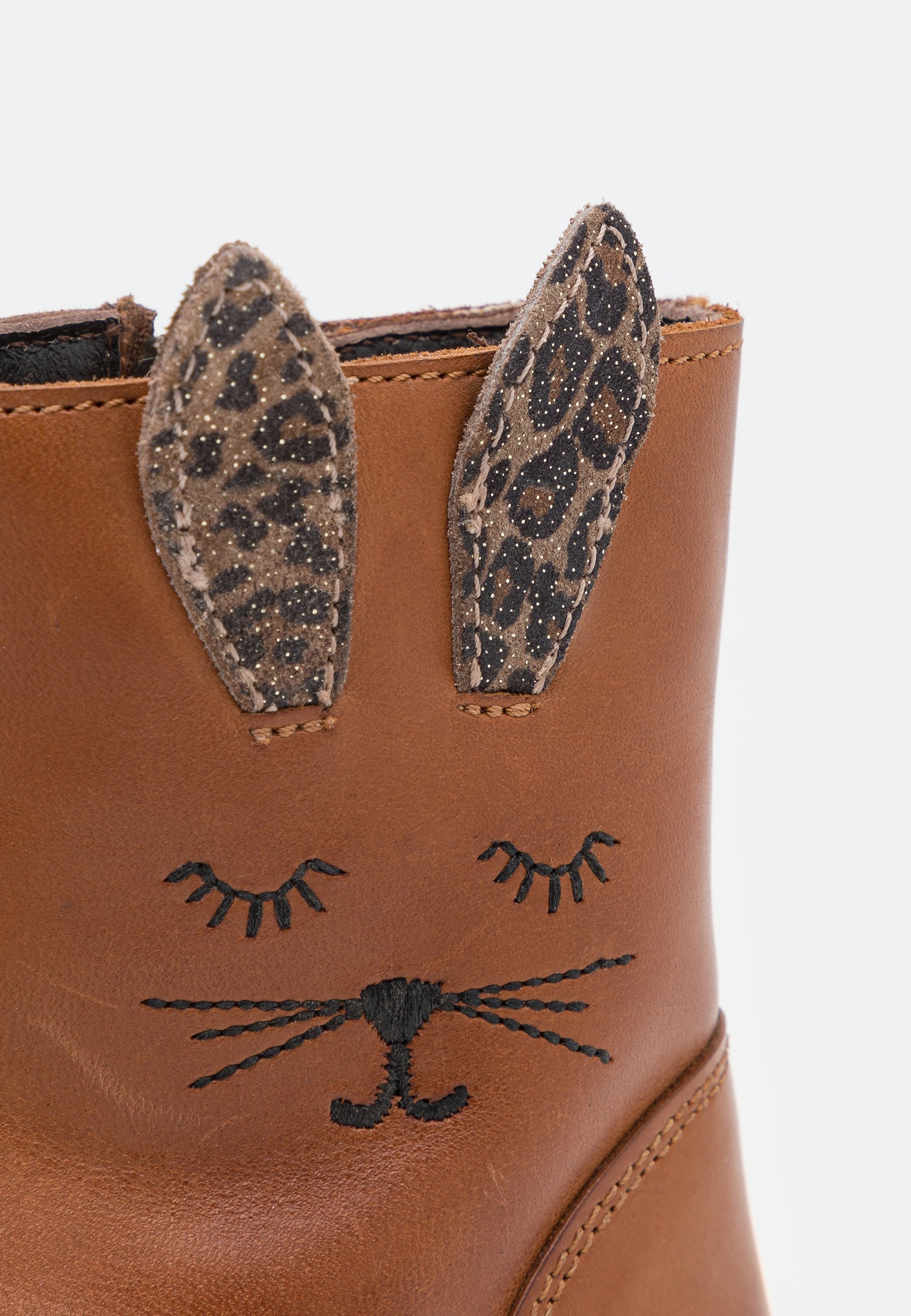 Friboo LEATHER - Klassieke enkellaarsjes - cognac
