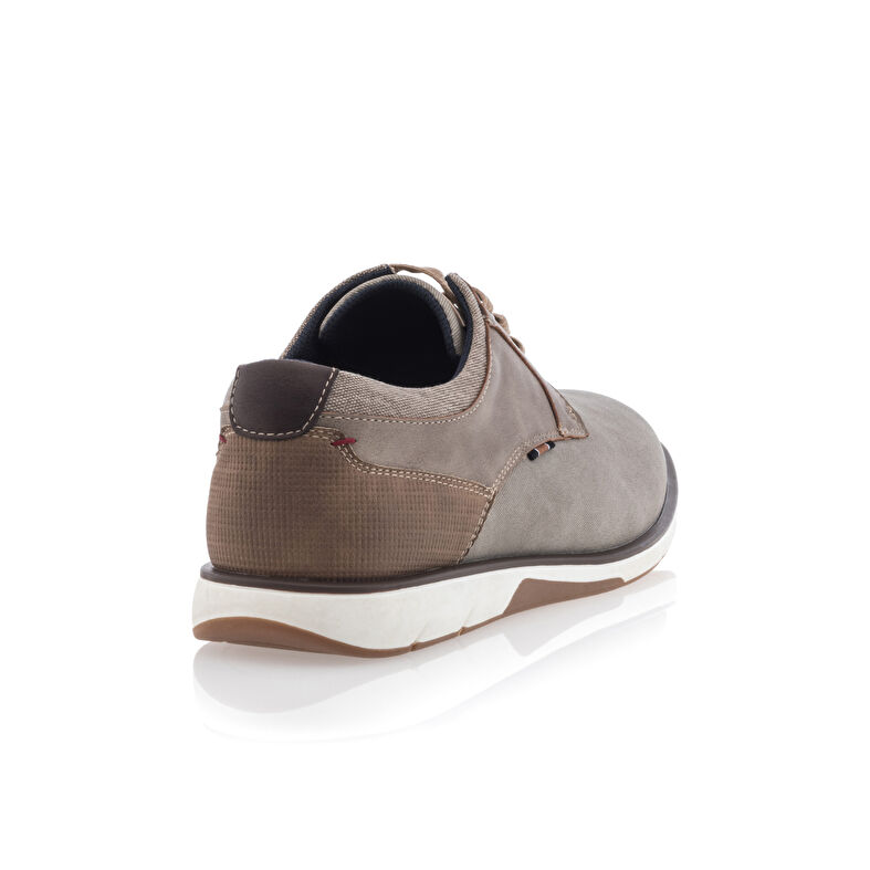 Beige herenschoenen
