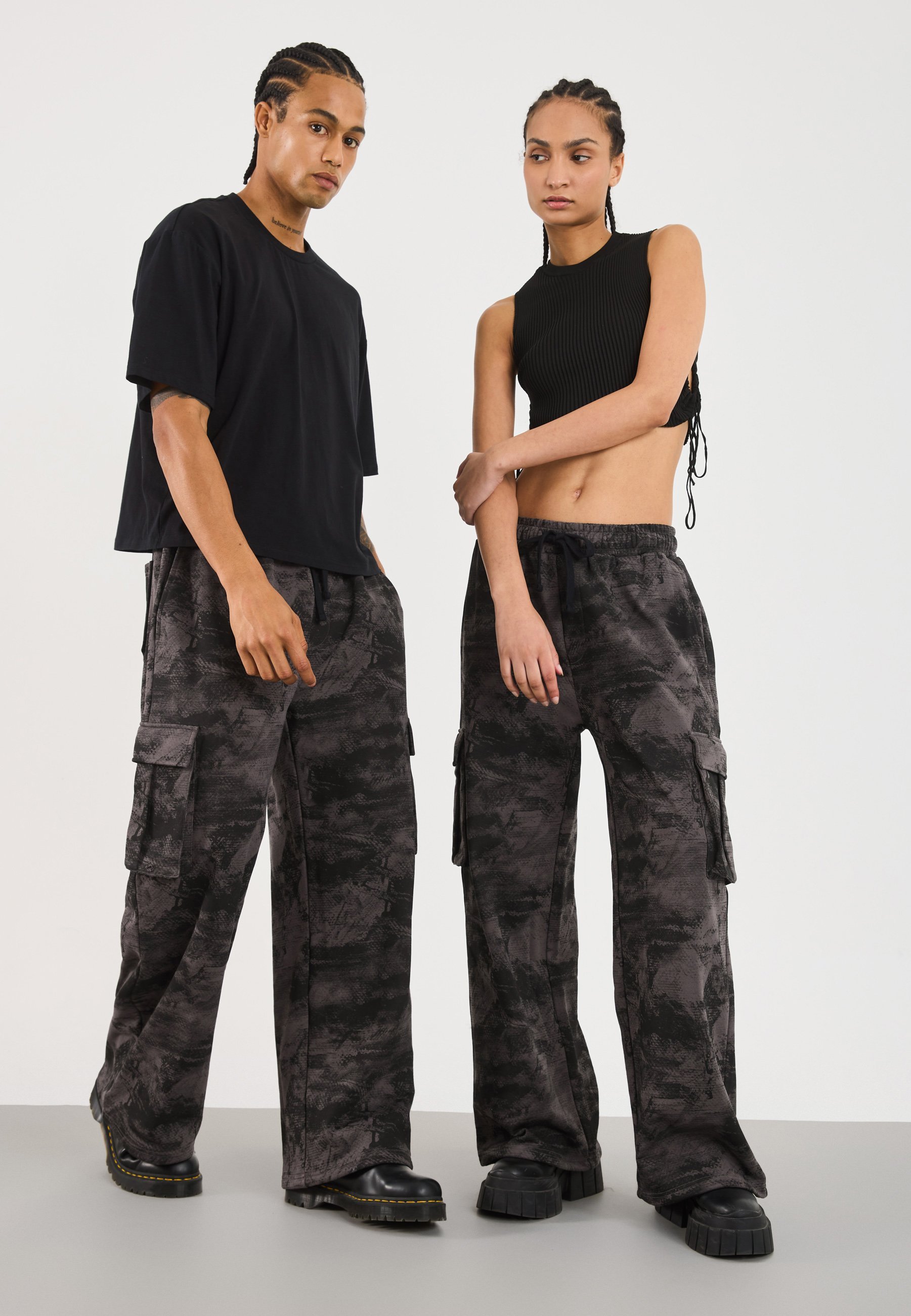 YOURTURN UNISEX - Cargohose - grau