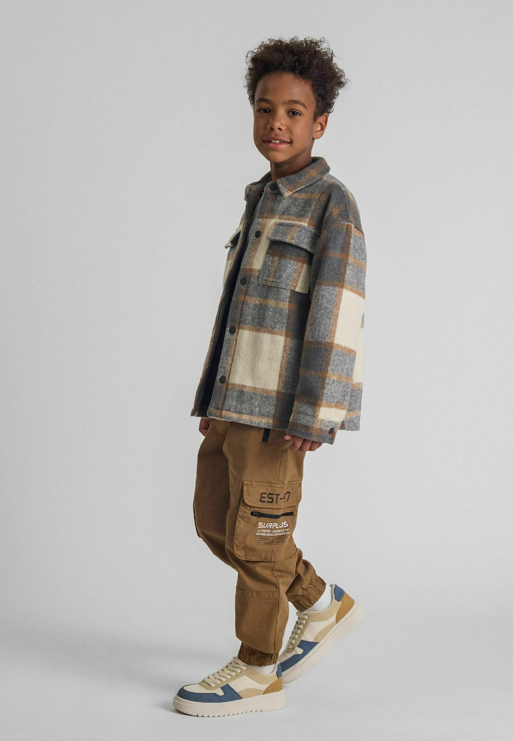 MINOTI UTILITY AVEC TAILLE ÉLASTIQUE - Pantalon cargo - beige