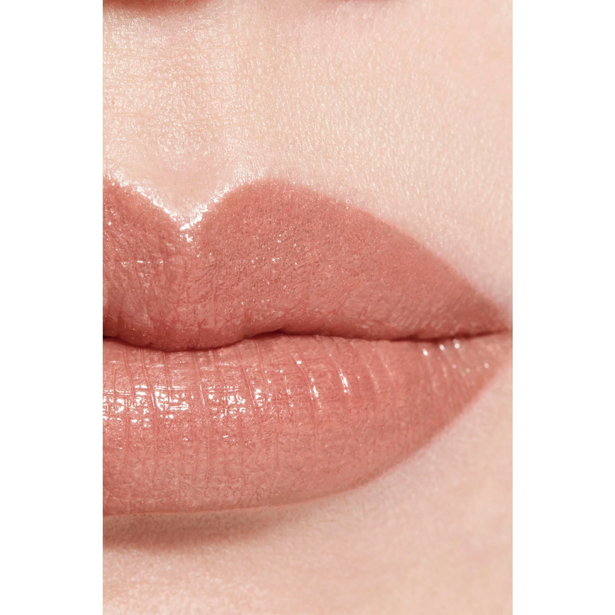 ROUGE ALLURE L'EXTRAIT - RICARICA - IL ROSSETTO AD ALTA INTENSITÀ ESTRATTO DI LUCE E TRATTAMENTO