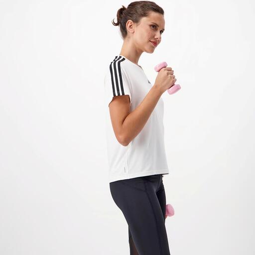  adidas Train Essential