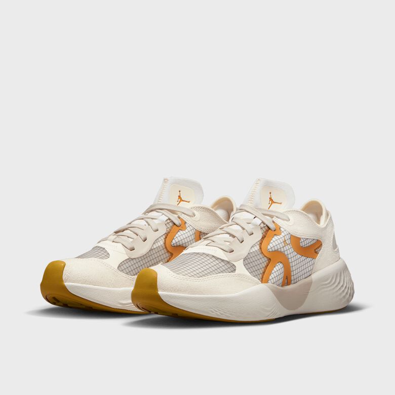 WMNS Delta 3 Low