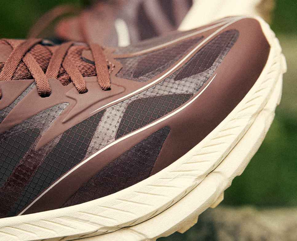 HOKA Mafate Speed 4 Lite Cold Brew / Havremjölk