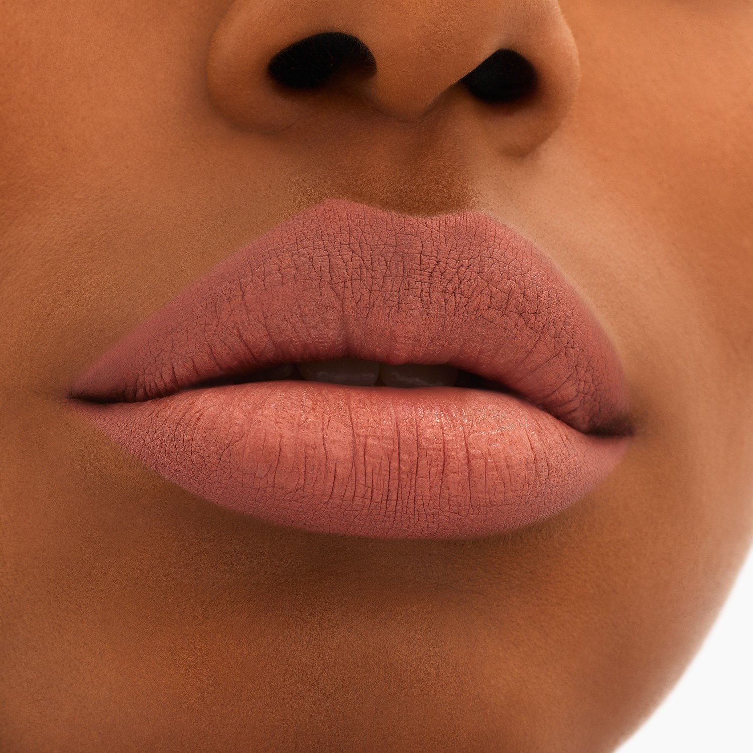 MAC ruž za usne Locked Kiss - 1,8 g