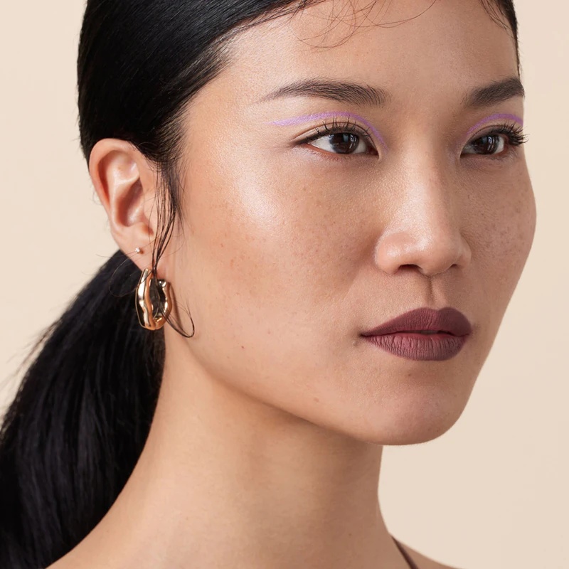 „Catrice Plumping Lip Liner“ matinis lūpų pieštukas su drožtuku