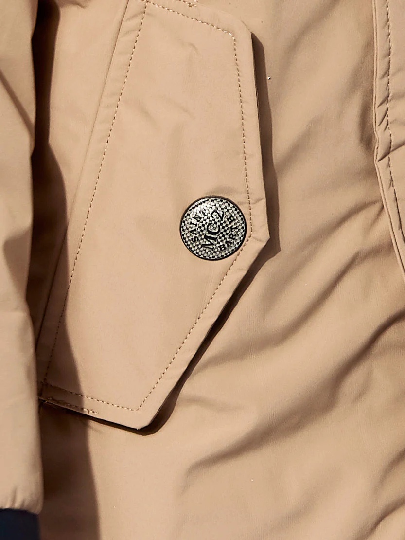 Beige windjack met capuchon voor kinderen