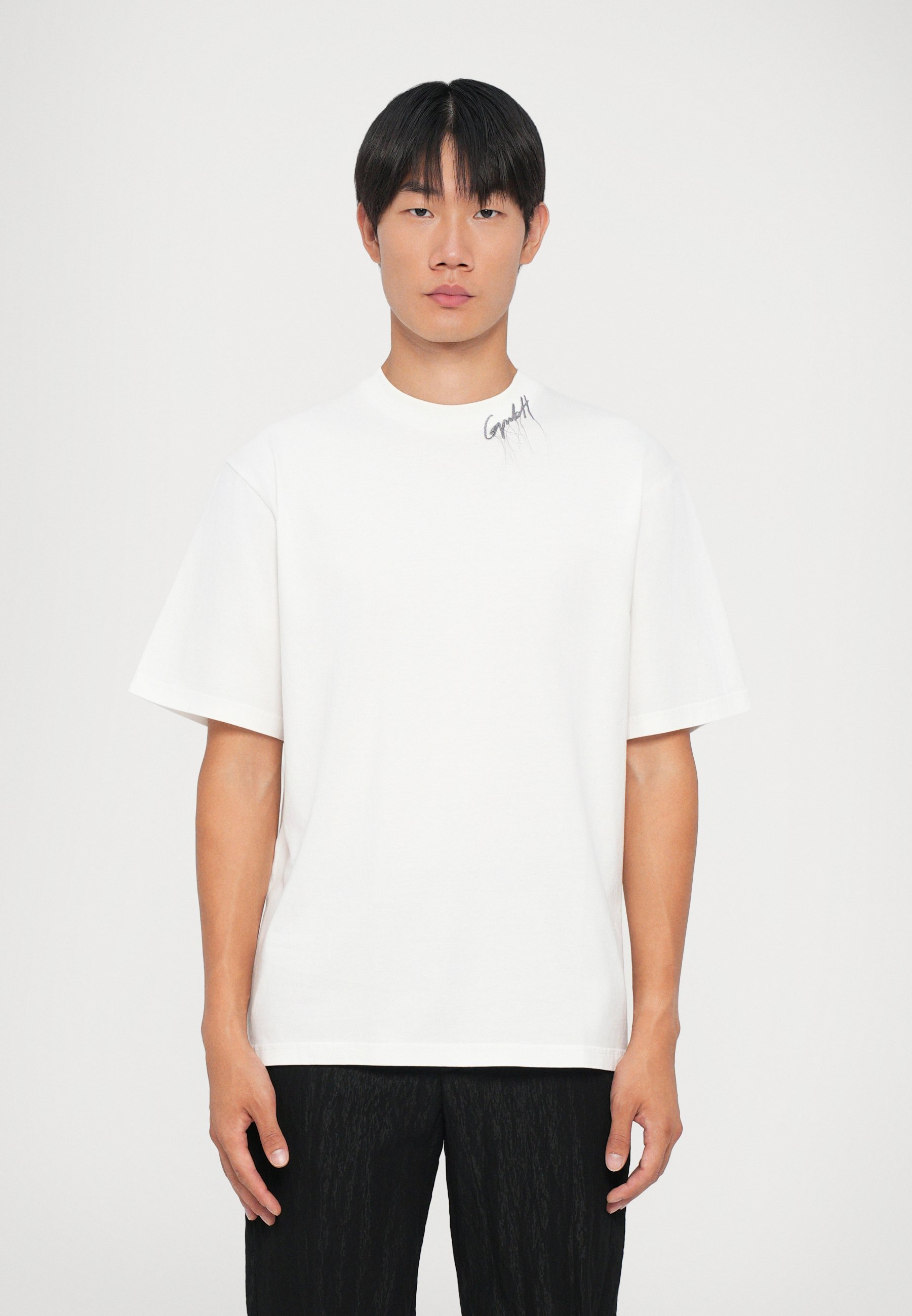 GmbH LOOSE TEE UNISEX - Basic T-shirt - gebroken wit