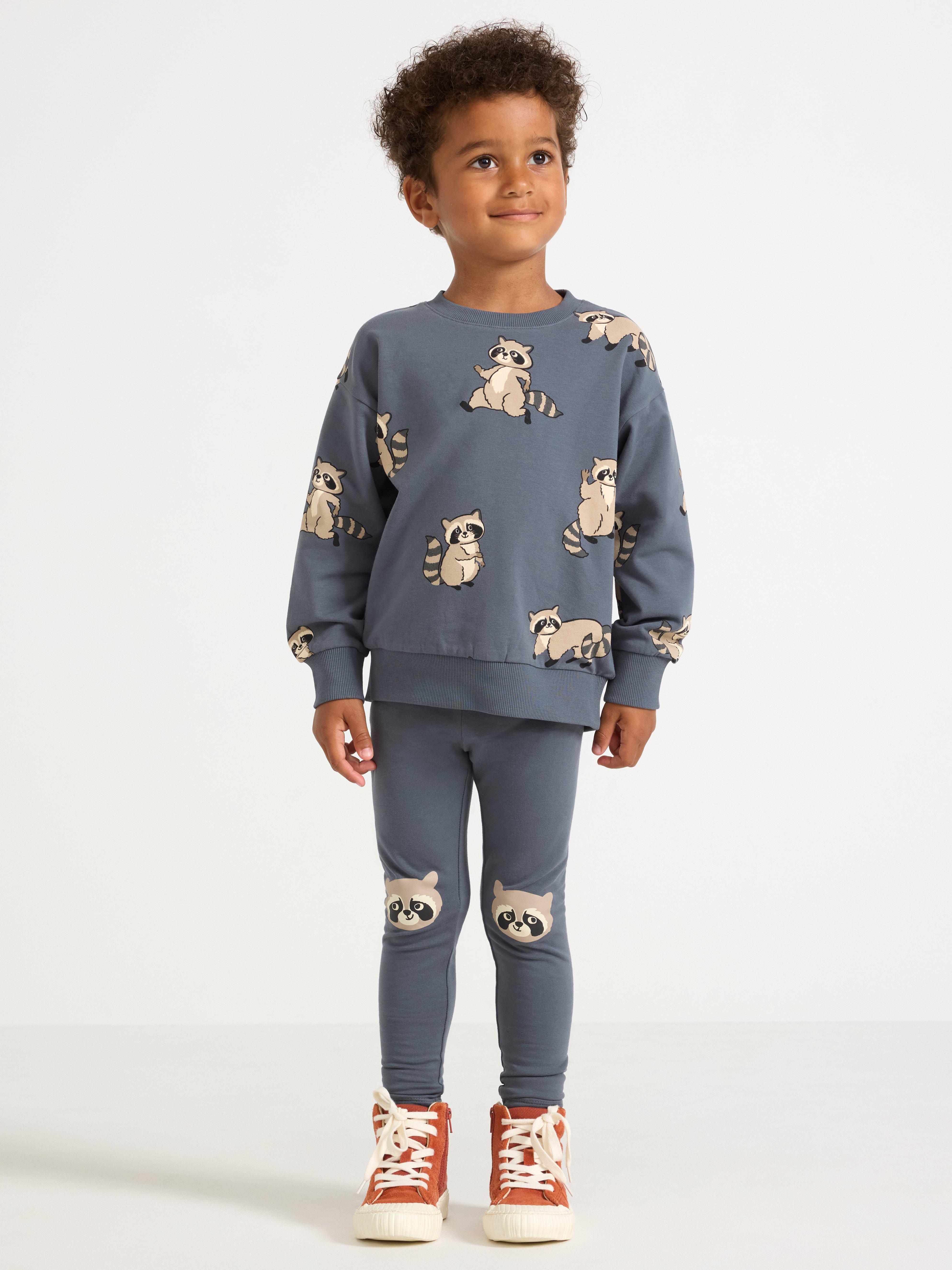 Sudadera estampada gris oscuro