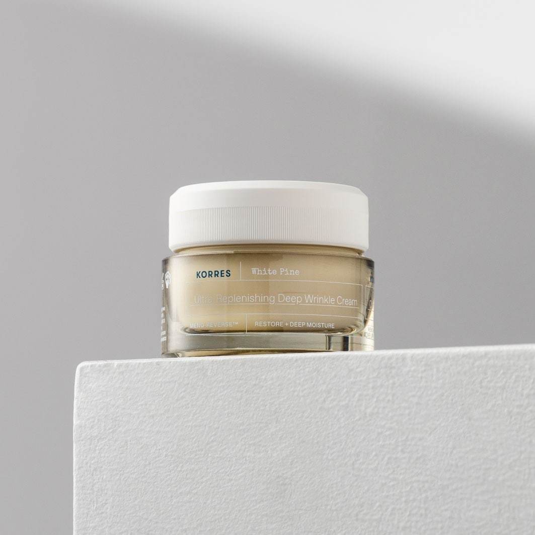 KORRES veido kremas „Baltoji pušis Meno Reverse™“ – 40 ml