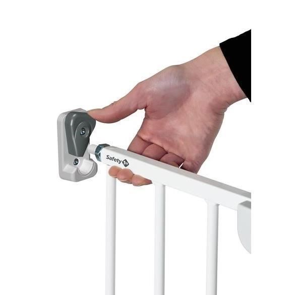 SAFETY 1ST Cancello di sicurezza estensibile a parete, larghezza da 62 a 102 cm, apertura con una mano in entrambe le direzioni - metallo bianco, fissaggio