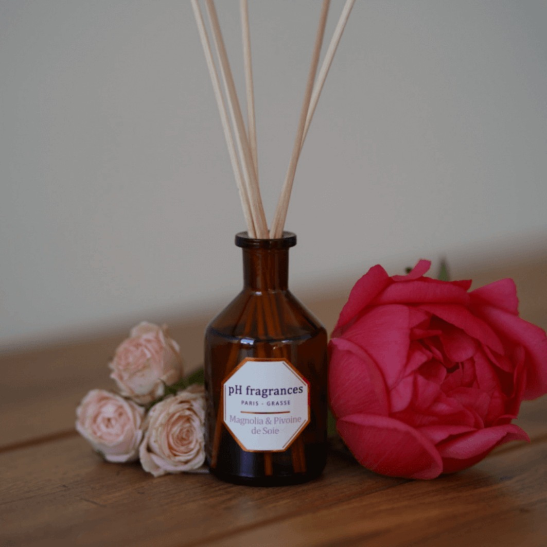 pH Fragrances Room Fragrance Magnolia & Pivoine de Soie difuzor – 100 ml