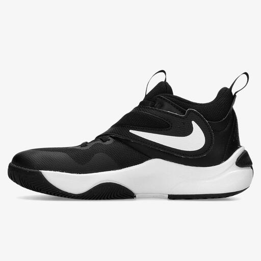  Nike Team Hustle