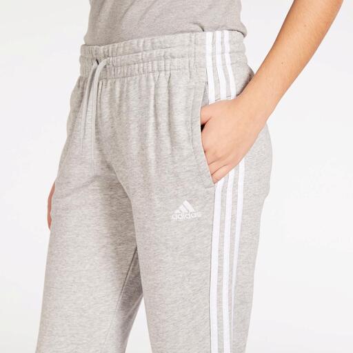  adidas Essentials