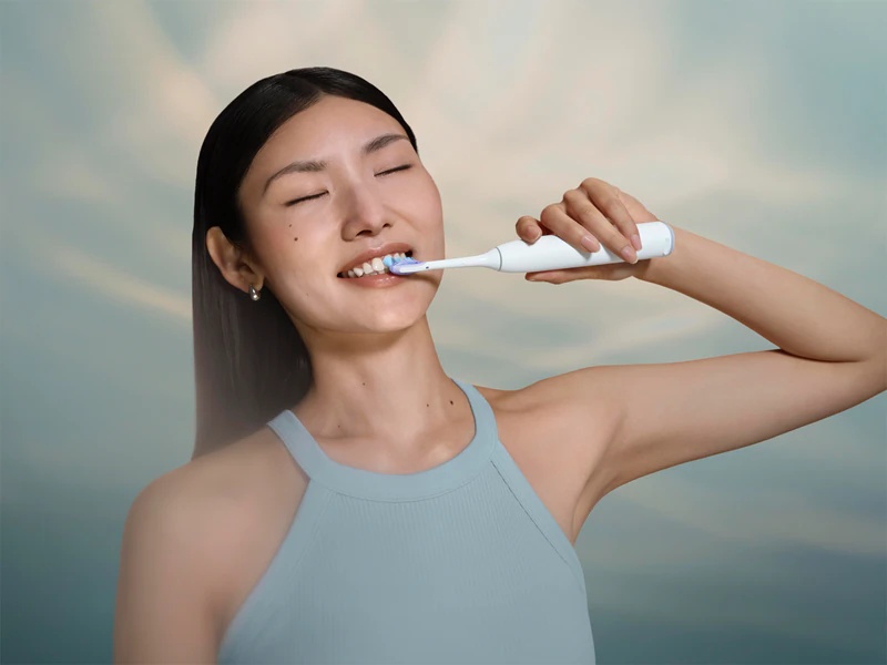 „Philips Sonicare 7100 HX7420/01“ elektrinis ultragarsinis dantų šepetėlis