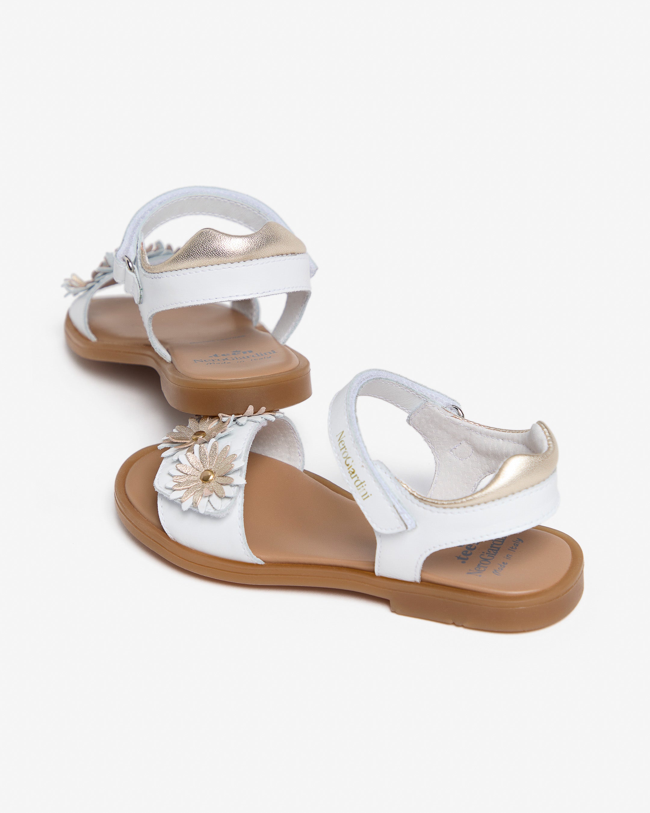  Sandales en cuir pour adolescentes