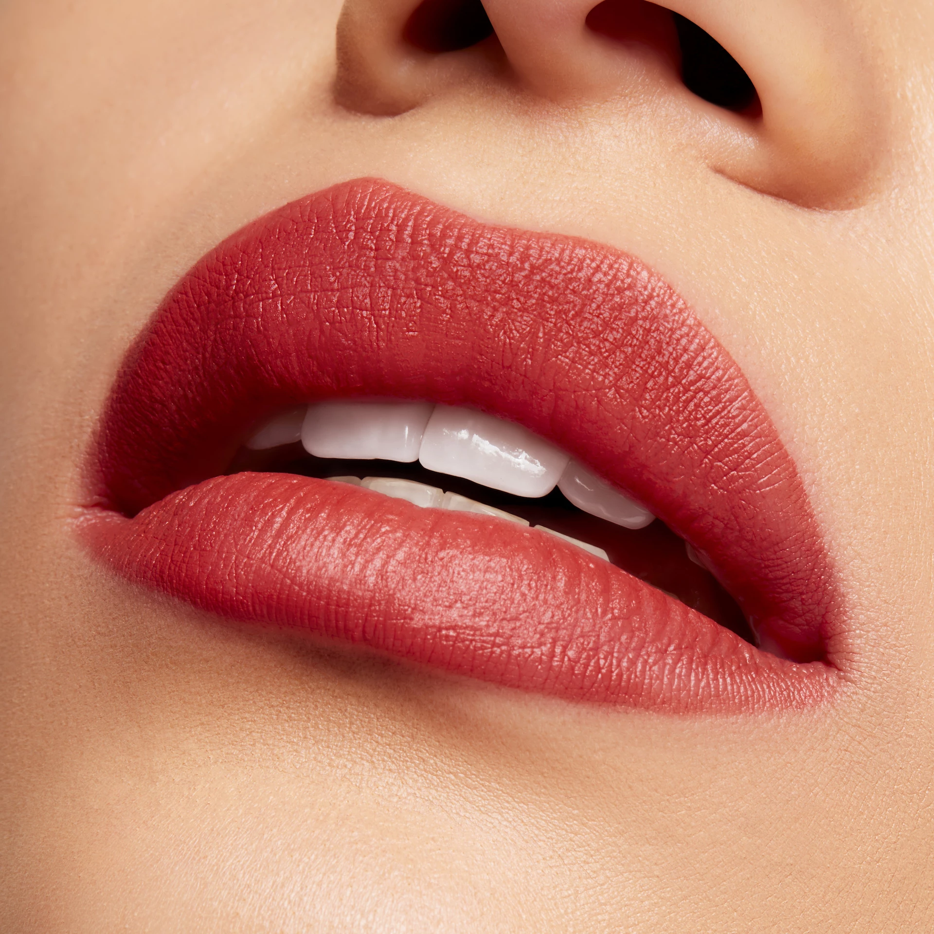 Powder Kiss Velvet Blur Slim Stick Sweet Cinnamon - MAC